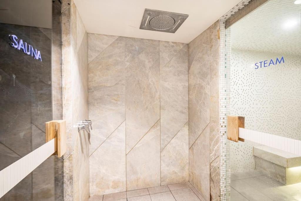 Luxury Apartment In מלבורן מראה חיצוני תמונה